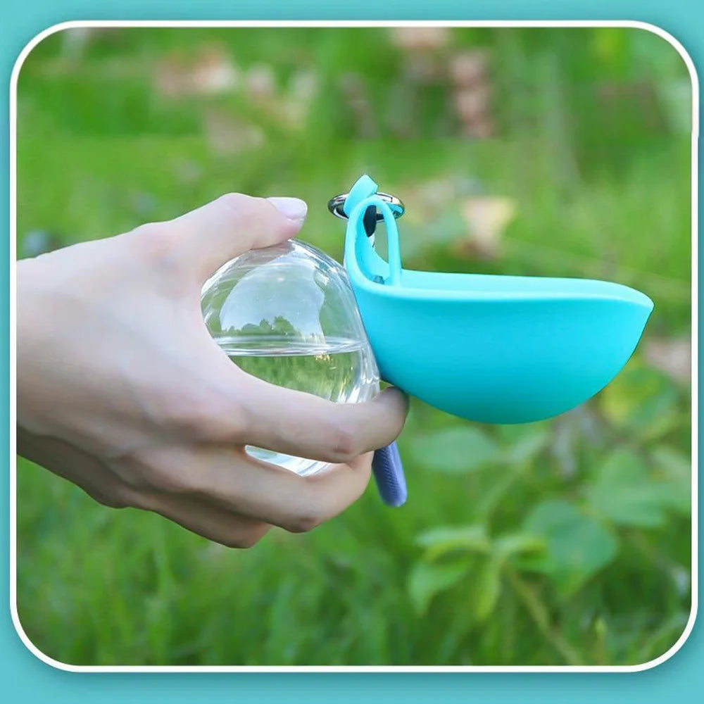 2-In-1 Portable Dog Water Bottle With Lanyard Foldable Silicone Bowl