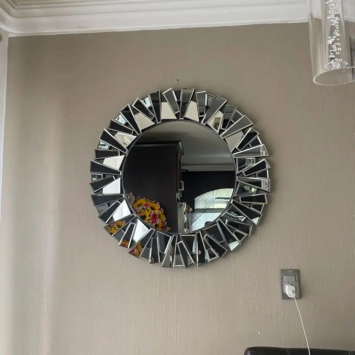Sunburst Round Wall Mirror With Beveled Glass For Bathroom Decor