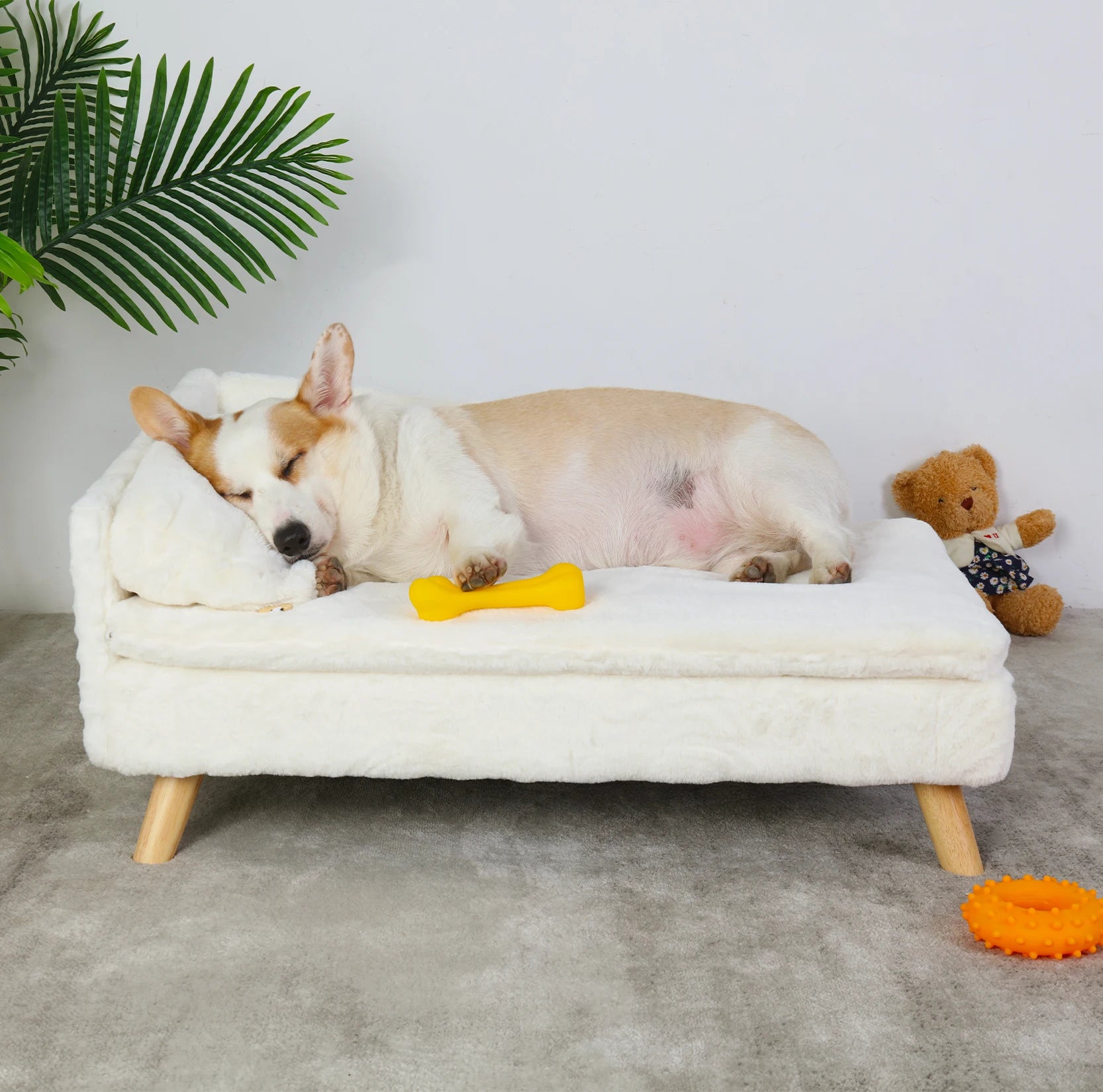 Elevated Pet Bed With Solid Wood Legs For Indoor Pets