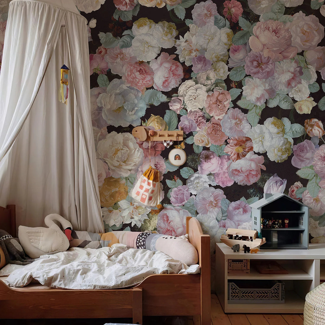 Retro Watercolor Floral Vinyl Peel And Stick Home Wallpaper