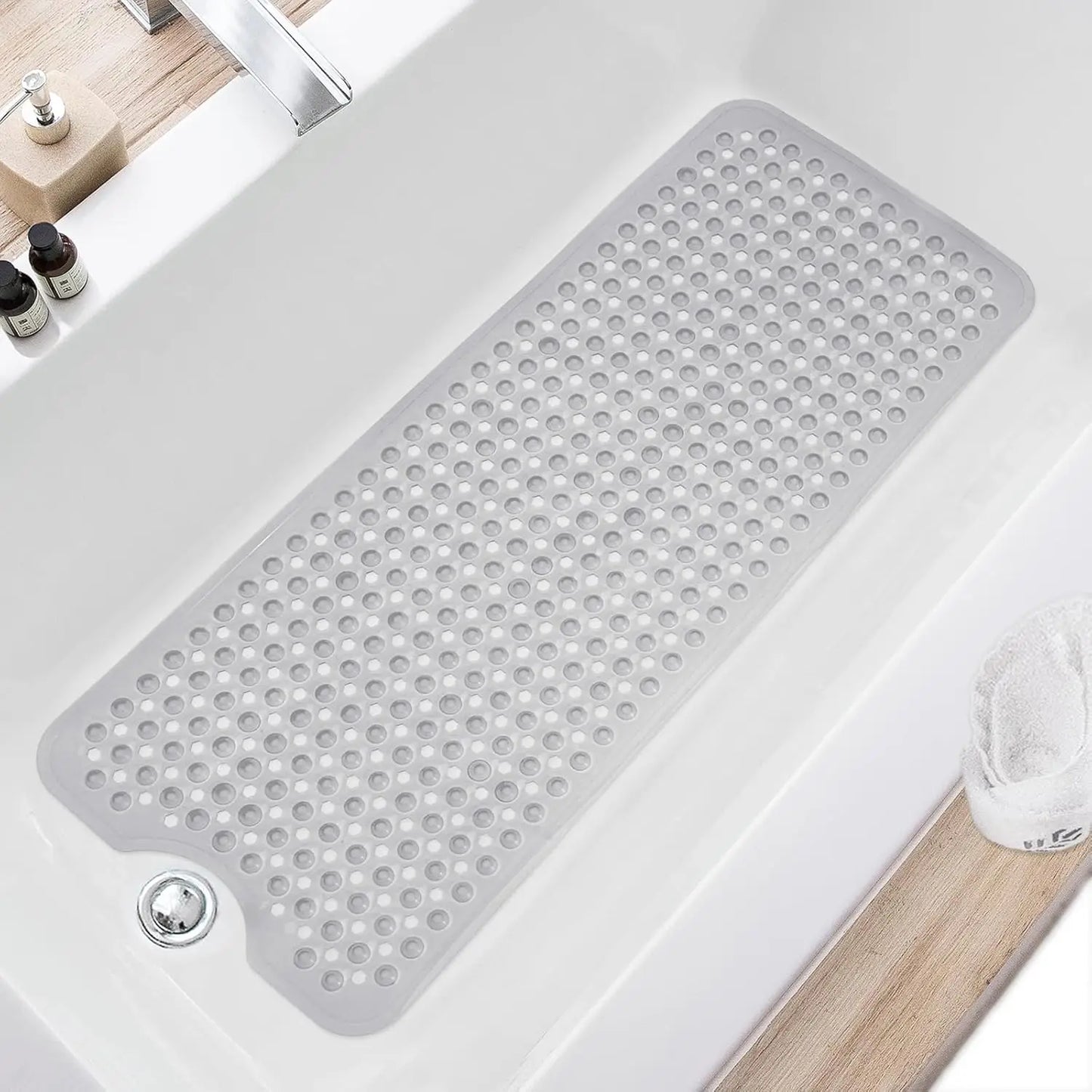Non Slip Bath Tub Mat With Drain Holes And Suction Cups