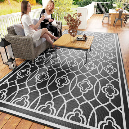 Modern Geometric Black And White Lantern Outdoor Polypropylene Floor Rug