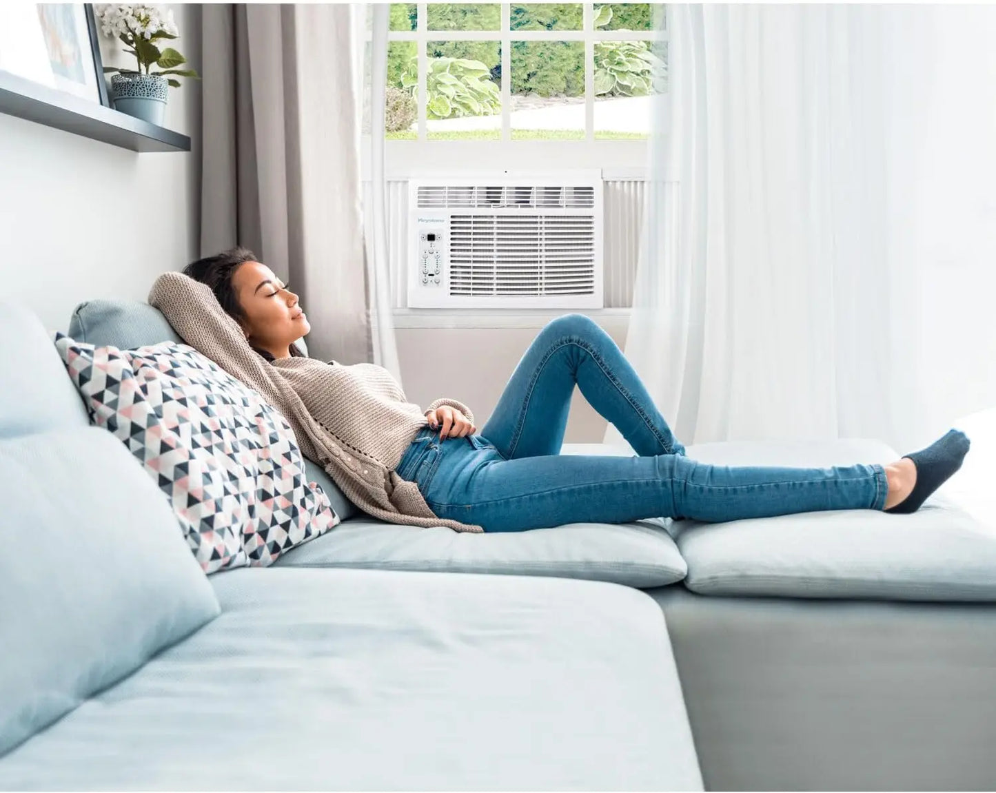 5,000 BTU Window Air Conditioner With Dehumidifier For Small Rooms